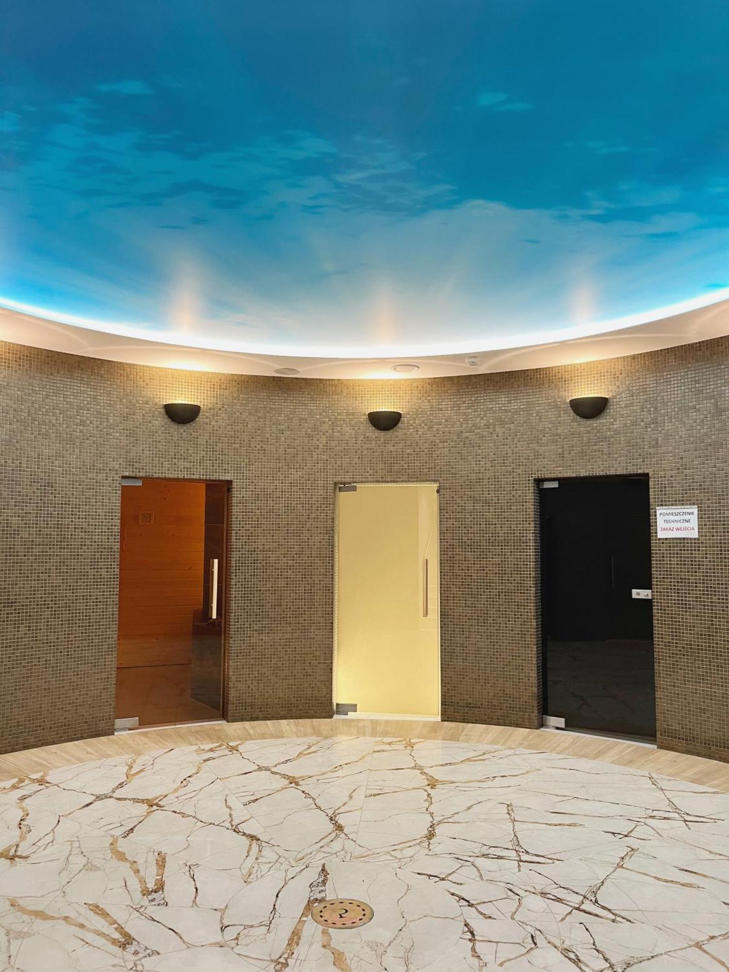 Spark By Hilton Поберово Екстериор снимка