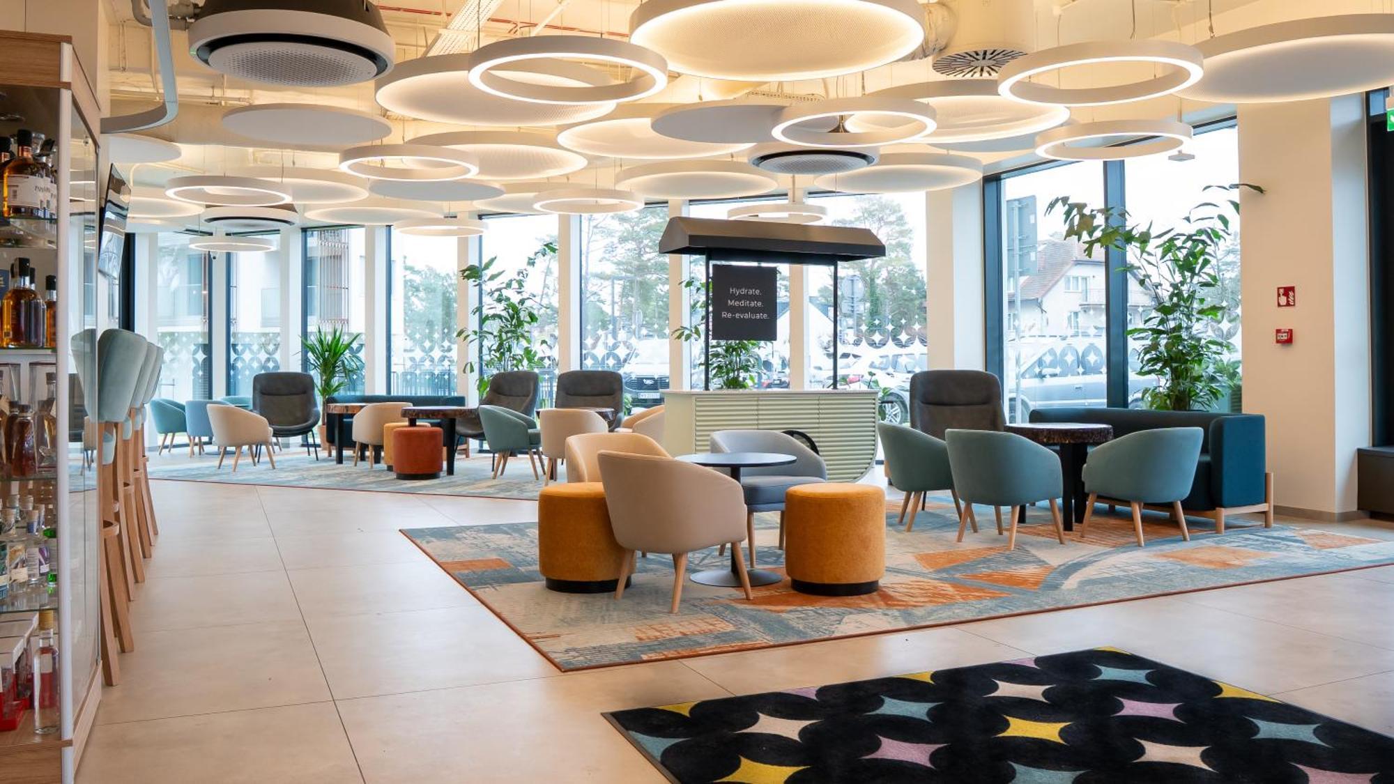 Spark By Hilton Поберово Екстериор снимка